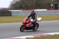 Motorcycle-action-photographs;Trackday-digital-images;event-digital-images;eventdigitalimages;no-limits-trackday;peter-wileman-photography;snetterton;snetterton-circuit-norfolk;snetterton-photographs;trackday;trackday-photos