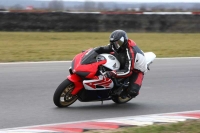 Motorcycle-action-photographs;Trackday-digital-images;event-digital-images;eventdigitalimages;no-limits-trackday;peter-wileman-photography;snetterton;snetterton-circuit-norfolk;snetterton-photographs;trackday;trackday-photos