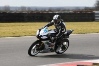 Motorcycle-action-photographs;Trackday-digital-images;event-digital-images;eventdigitalimages;no-limits-trackday;peter-wileman-photography;snetterton;snetterton-circuit-norfolk;snetterton-photographs;trackday;trackday-photos