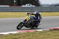 Motorcycle-action-photographs;Trackday-digital-images;event-digital-images;eventdigitalimages;no-limits-trackday;peter-wileman-photography;snetterton;snetterton-circuit-norfolk;snetterton-photographs;trackday;trackday-photos