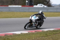 Motorcycle-action-photographs;Trackday-digital-images;event-digital-images;eventdigitalimages;no-limits-trackday;peter-wileman-photography;snetterton;snetterton-circuit-norfolk;snetterton-photographs;trackday;trackday-photos