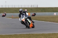 Motorcycle-action-photographs;Trackday-digital-images;event-digital-images;eventdigitalimages;no-limits-trackday;peter-wileman-photography;snetterton;snetterton-circuit-norfolk;snetterton-photographs;trackday;trackday-photos