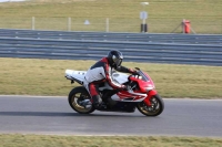 Motorcycle-action-photographs;Trackday-digital-images;event-digital-images;eventdigitalimages;no-limits-trackday;peter-wileman-photography;snetterton;snetterton-circuit-norfolk;snetterton-photographs;trackday;trackday-photos
