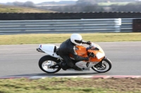 Motorcycle-action-photographs;Trackday-digital-images;event-digital-images;eventdigitalimages;no-limits-trackday;peter-wileman-photography;snetterton;snetterton-circuit-norfolk;snetterton-photographs;trackday;trackday-photos