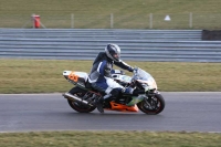 Motorcycle-action-photographs;Trackday-digital-images;event-digital-images;eventdigitalimages;no-limits-trackday;peter-wileman-photography;snetterton;snetterton-circuit-norfolk;snetterton-photographs;trackday;trackday-photos