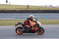 Motorcycle-action-photographs;Trackday-digital-images;event-digital-images;eventdigitalimages;no-limits-trackday;peter-wileman-photography;snetterton;snetterton-circuit-norfolk;snetterton-photographs;trackday;trackday-photos
