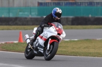 Motorcycle-action-photographs;Trackday-digital-images;event-digital-images;eventdigitalimages;no-limits-trackday;peter-wileman-photography;snetterton;snetterton-circuit-norfolk;snetterton-photographs;trackday;trackday-photos