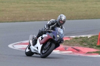 Motorcycle-action-photographs;Trackday-digital-images;event-digital-images;eventdigitalimages;no-limits-trackday;peter-wileman-photography;snetterton;snetterton-circuit-norfolk;snetterton-photographs;trackday;trackday-photos