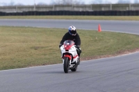 Motorcycle-action-photographs;Trackday-digital-images;event-digital-images;eventdigitalimages;no-limits-trackday;peter-wileman-photography;snetterton;snetterton-circuit-norfolk;snetterton-photographs;trackday;trackday-photos