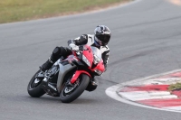 Motorcycle-action-photographs;Trackday-digital-images;event-digital-images;eventdigitalimages;no-limits-trackday;peter-wileman-photography;snetterton;snetterton-circuit-norfolk;snetterton-photographs;trackday;trackday-photos