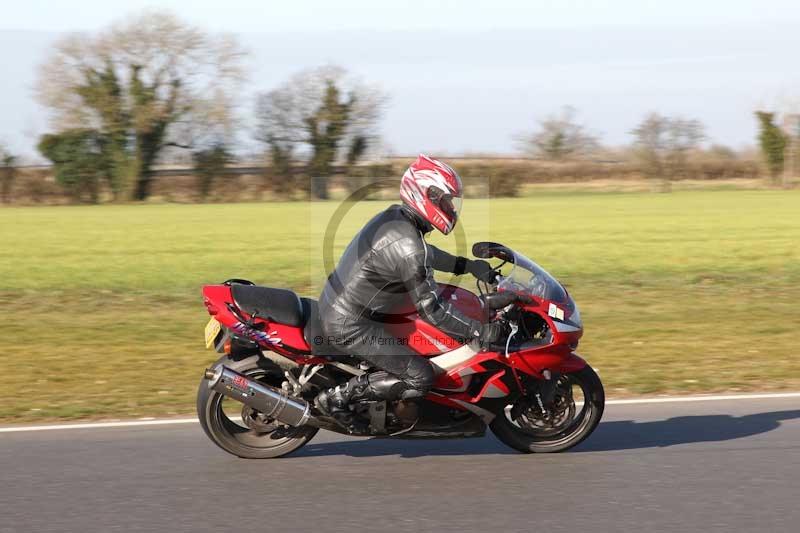 Motorcycle action photographs;Trackday digital images;event digital images;eventdigitalimages;no limits trackday;peter wileman photography;snetterton;snetterton circuit norfolk;snetterton photographs;trackday;trackday photos