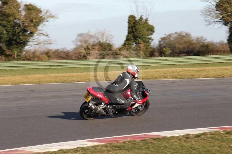 Motorcycle action photographs;Trackday digital images;event digital images;eventdigitalimages;no limits trackday;peter wileman photography;snetterton;snetterton circuit norfolk;snetterton photographs;trackday;trackday photos
