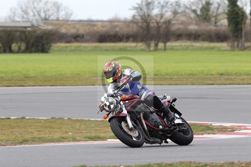 Motorcycle action photographs;Trackday digital images;event digital images;eventdigitalimages;no limits trackday;peter wileman photography;snetterton;snetterton circuit norfolk;snetterton photographs;trackday;trackday photos
