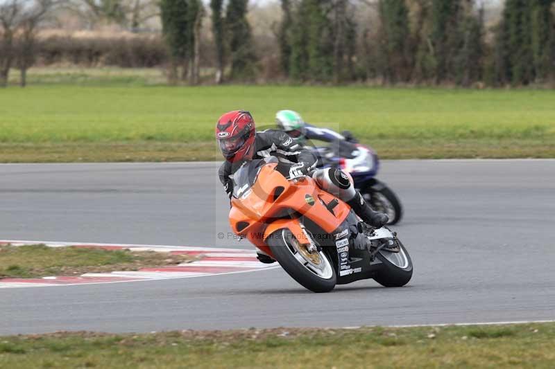 Motorcycle action photographs;Trackday digital images;event digital images;eventdigitalimages;no limits trackday;peter wileman photography;snetterton;snetterton circuit norfolk;snetterton photographs;trackday;trackday photos
