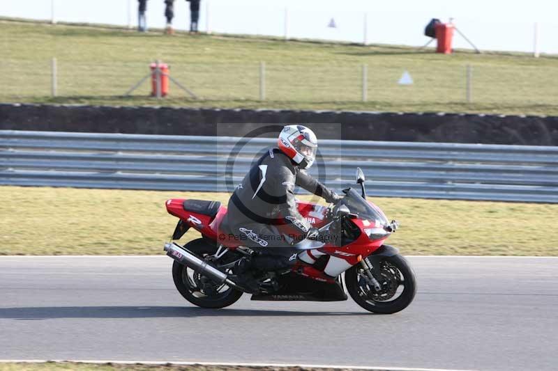 Motorcycle action photographs;Trackday digital images;event digital images;eventdigitalimages;no limits trackday;peter wileman photography;snetterton;snetterton circuit norfolk;snetterton photographs;trackday;trackday photos