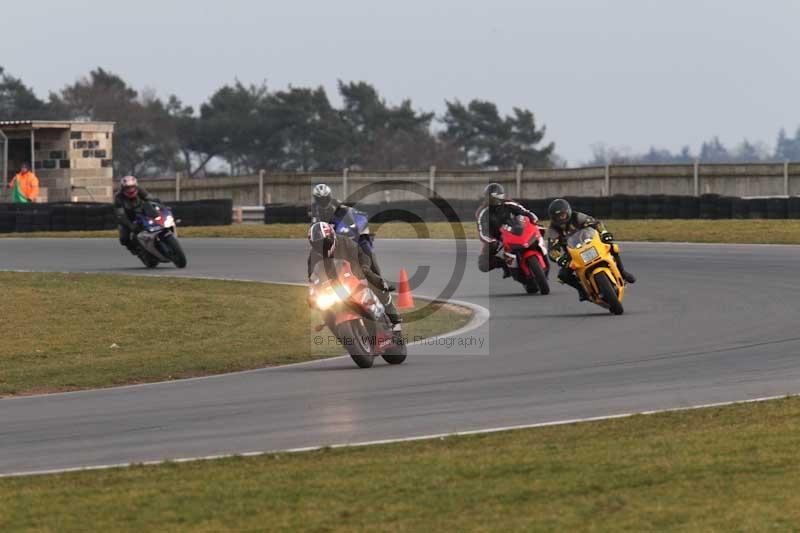 Motorcycle action photographs;Trackday digital images;event digital images;eventdigitalimages;no limits trackday;peter wileman photography;snetterton;snetterton circuit norfolk;snetterton photographs;trackday;trackday photos