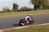 Motorcycle-action-photographs;Trackday-digital-images;event-digital-images;eventdigitalimages;no-limits-trackday;peter-wileman-photography;snetterton;snetterton-circuit-norfolk;snetterton-photographs;trackday;trackday-photos