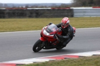 Motorcycle-action-photographs;Trackday-digital-images;event-digital-images;eventdigitalimages;no-limits-trackday;peter-wileman-photography;snetterton;snetterton-circuit-norfolk;snetterton-photographs;trackday;trackday-photos