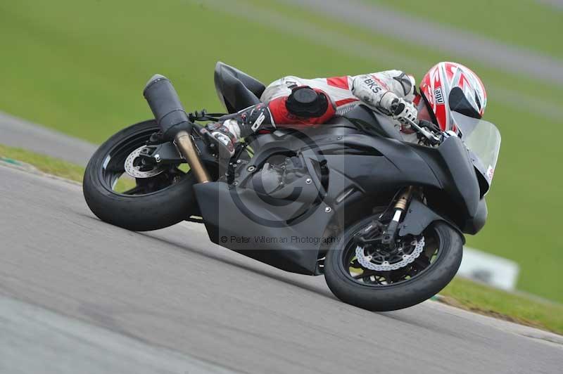 Motorcycle action photographs;anglesey circuit;anglesey trackday photographs;event digital images;eventdigitalimages;no limits trackday;oulton park circuit cheshire;peter wileman photography;trackday;trackday digital images;trackday photos;ty croes circuit wales