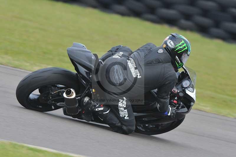Motorcycle action photographs;anglesey circuit;anglesey trackday photographs;event digital images;eventdigitalimages;no limits trackday;oulton park circuit cheshire;peter wileman photography;trackday;trackday digital images;trackday photos;ty croes circuit wales