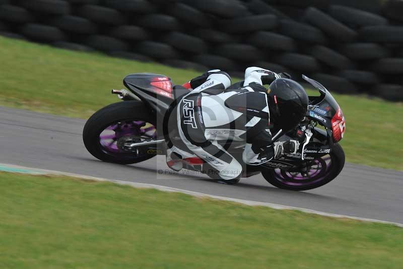 Motorcycle action photographs;anglesey circuit;anglesey trackday photographs;event digital images;eventdigitalimages;no limits trackday;oulton park circuit cheshire;peter wileman photography;trackday;trackday digital images;trackday photos;ty croes circuit wales
