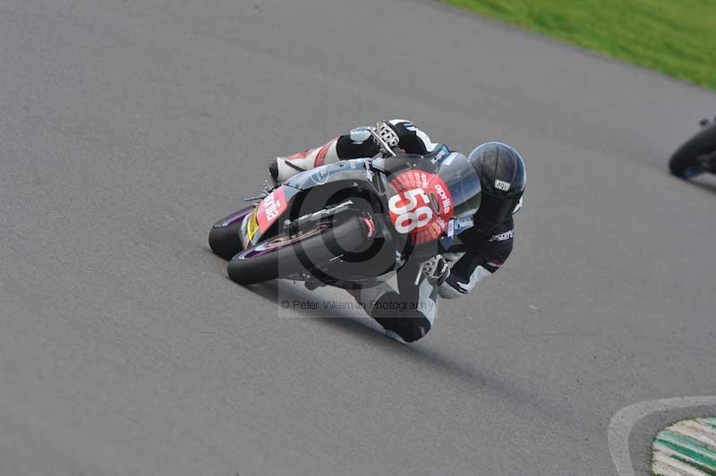Motorcycle action photographs;anglesey circuit;anglesey trackday photographs;event digital images;eventdigitalimages;no limits trackday;oulton park circuit cheshire;peter wileman photography;trackday;trackday digital images;trackday photos;ty croes circuit wales