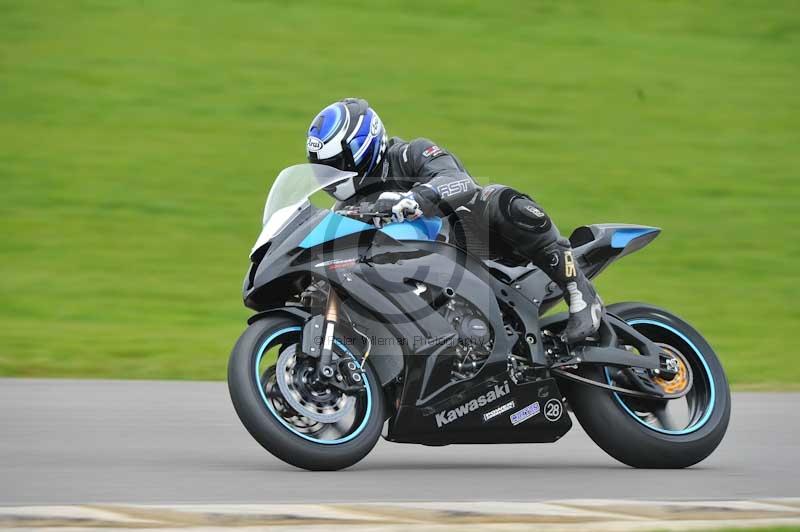 Motorcycle action photographs;anglesey circuit;anglesey trackday photographs;event digital images;eventdigitalimages;no limits trackday;oulton park circuit cheshire;peter wileman photography;trackday;trackday digital images;trackday photos;ty croes circuit wales