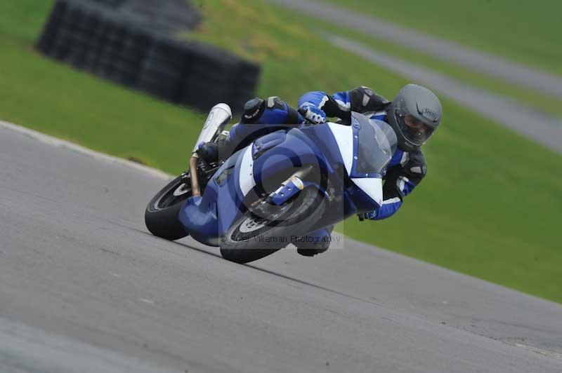 Motorcycle action photographs;anglesey circuit;anglesey trackday photographs;event digital images;eventdigitalimages;no limits trackday;oulton park circuit cheshire;peter wileman photography;trackday;trackday digital images;trackday photos;ty croes circuit wales