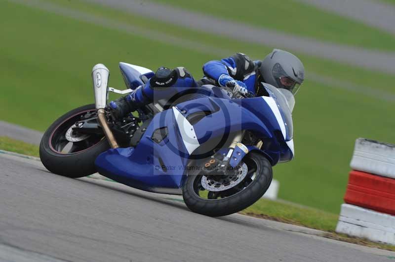 Motorcycle action photographs;anglesey circuit;anglesey trackday photographs;event digital images;eventdigitalimages;no limits trackday;oulton park circuit cheshire;peter wileman photography;trackday;trackday digital images;trackday photos;ty croes circuit wales