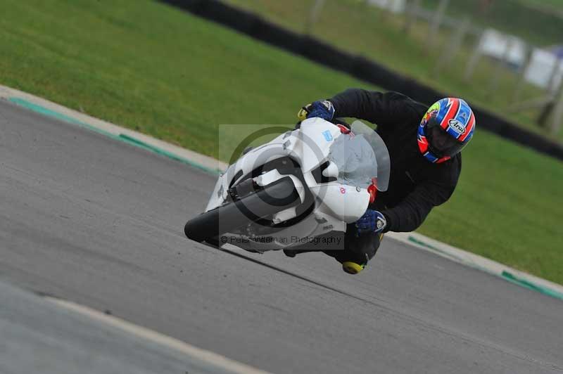 Motorcycle action photographs;anglesey circuit;anglesey trackday photographs;event digital images;eventdigitalimages;no limits trackday;oulton park circuit cheshire;peter wileman photography;trackday;trackday digital images;trackday photos;ty croes circuit wales