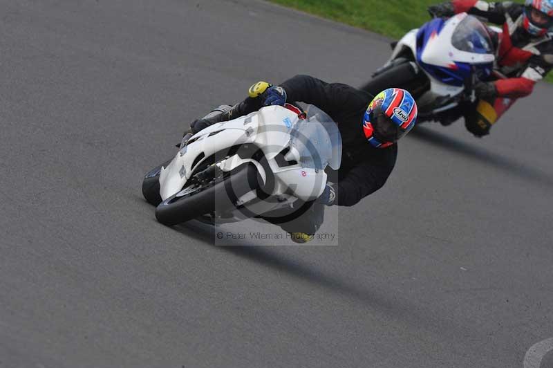 Motorcycle action photographs;anglesey circuit;anglesey trackday photographs;event digital images;eventdigitalimages;no limits trackday;oulton park circuit cheshire;peter wileman photography;trackday;trackday digital images;trackday photos;ty croes circuit wales