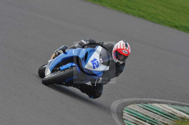 Motorcycle action photographs;anglesey circuit;anglesey trackday photographs;event digital images;eventdigitalimages;no limits trackday;oulton park circuit cheshire;peter wileman photography;trackday;trackday digital images;trackday photos;ty croes circuit wales