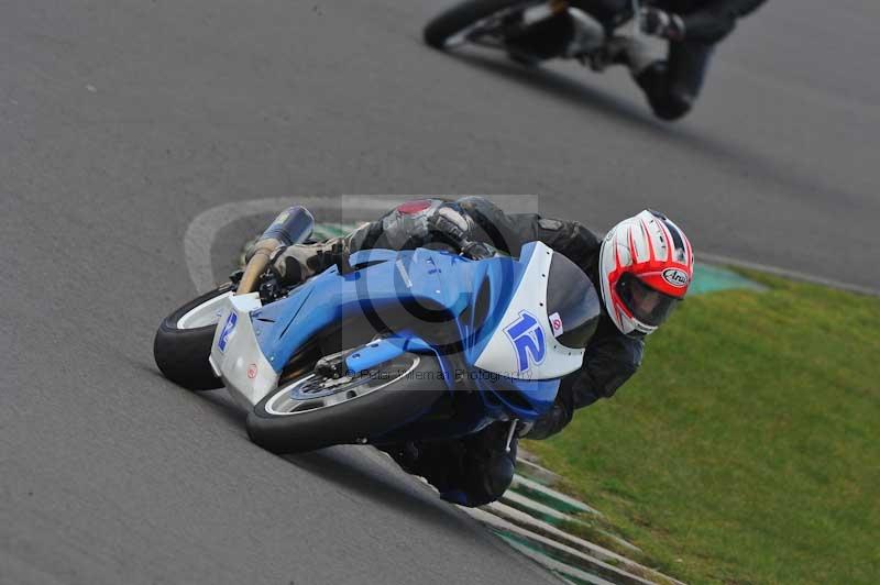 Motorcycle action photographs;anglesey circuit;anglesey trackday photographs;event digital images;eventdigitalimages;no limits trackday;oulton park circuit cheshire;peter wileman photography;trackday;trackday digital images;trackday photos;ty croes circuit wales