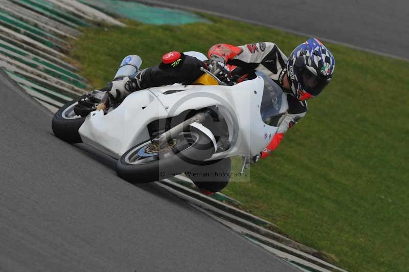 Motorcycle action photographs;anglesey circuit;anglesey trackday photographs;event digital images;eventdigitalimages;no limits trackday;oulton park circuit cheshire;peter wileman photography;trackday;trackday digital images;trackday photos;ty croes circuit wales
