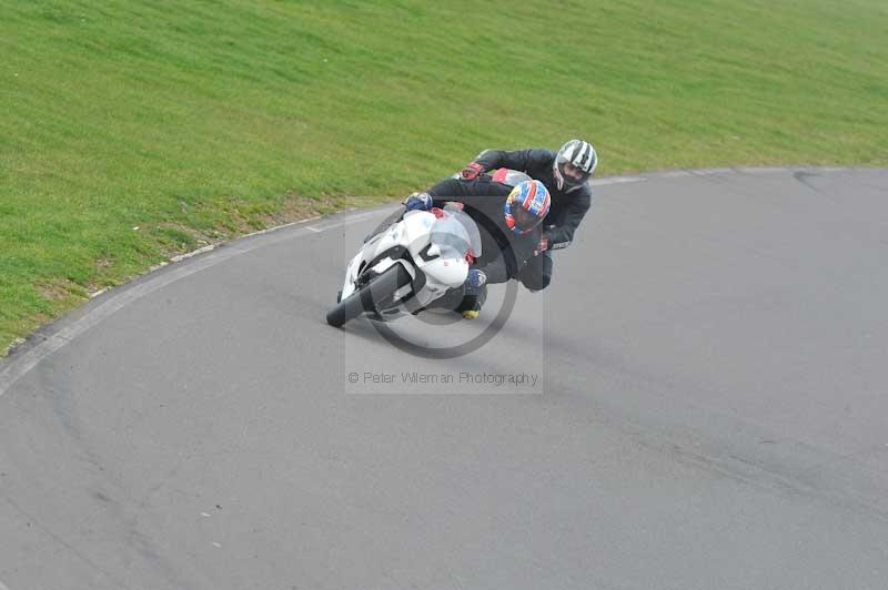 Motorcycle action photographs;anglesey circuit;anglesey trackday photographs;event digital images;eventdigitalimages;no limits trackday;oulton park circuit cheshire;peter wileman photography;trackday;trackday digital images;trackday photos;ty croes circuit wales