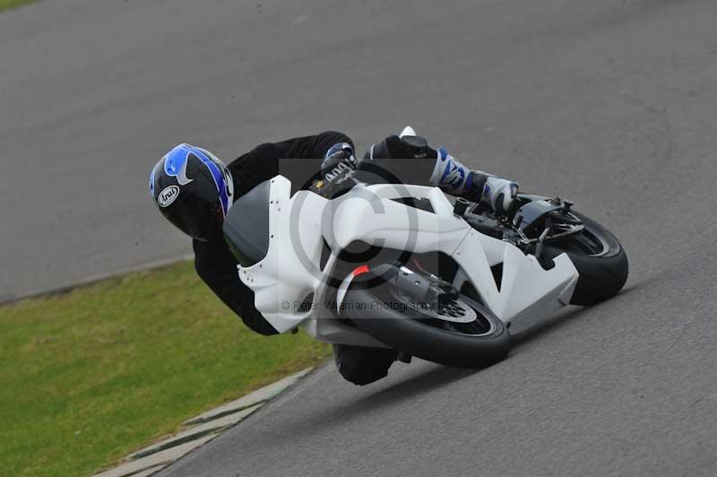 Motorcycle action photographs;anglesey circuit;anglesey trackday photographs;event digital images;eventdigitalimages;no limits trackday;oulton park circuit cheshire;peter wileman photography;trackday;trackday digital images;trackday photos;ty croes circuit wales