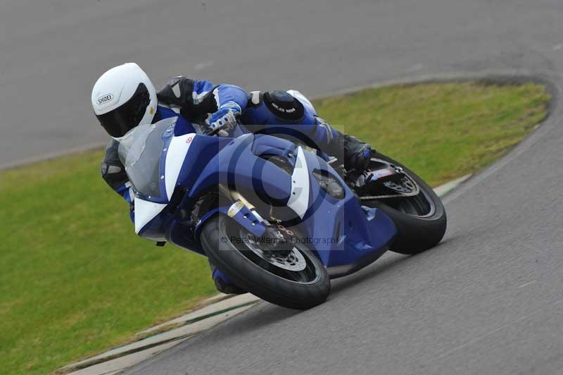 Motorcycle action photographs;anglesey circuit;anglesey trackday photographs;event digital images;eventdigitalimages;no limits trackday;oulton park circuit cheshire;peter wileman photography;trackday;trackday digital images;trackday photos;ty croes circuit wales