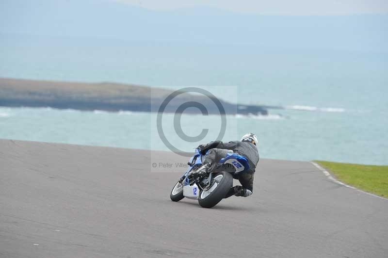 Motorcycle action photographs;anglesey circuit;anglesey trackday photographs;event digital images;eventdigitalimages;no limits trackday;oulton park circuit cheshire;peter wileman photography;trackday;trackday digital images;trackday photos;ty croes circuit wales