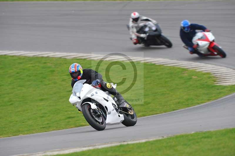 Motorcycle action photographs;anglesey circuit;anglesey trackday photographs;event digital images;eventdigitalimages;no limits trackday;oulton park circuit cheshire;peter wileman photography;trackday;trackday digital images;trackday photos;ty croes circuit wales