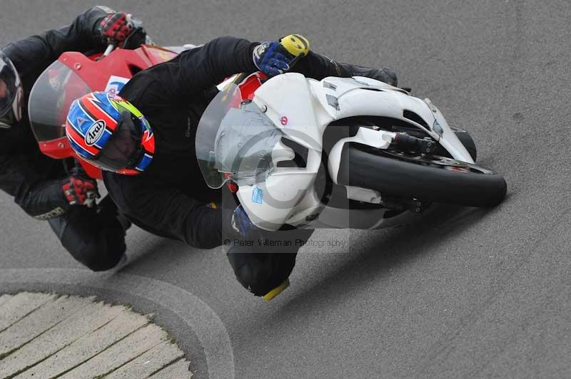 Motorcycle action photographs;anglesey circuit;anglesey trackday photographs;event digital images;eventdigitalimages;no limits trackday;oulton park circuit cheshire;peter wileman photography;trackday;trackday digital images;trackday photos;ty croes circuit wales
