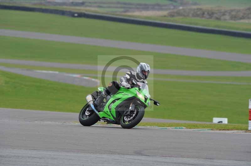 Motorcycle action photographs;anglesey circuit;anglesey trackday photographs;event digital images;eventdigitalimages;no limits trackday;oulton park circuit cheshire;peter wileman photography;trackday;trackday digital images;trackday photos;ty croes circuit wales