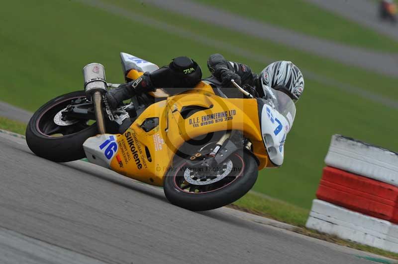 Motorcycle action photographs;anglesey circuit;anglesey trackday photographs;event digital images;eventdigitalimages;no limits trackday;oulton park circuit cheshire;peter wileman photography;trackday;trackday digital images;trackday photos;ty croes circuit wales