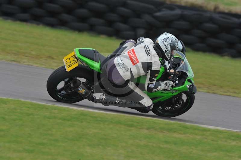 Motorcycle action photographs;anglesey circuit;anglesey trackday photographs;event digital images;eventdigitalimages;no limits trackday;oulton park circuit cheshire;peter wileman photography;trackday;trackday digital images;trackday photos;ty croes circuit wales