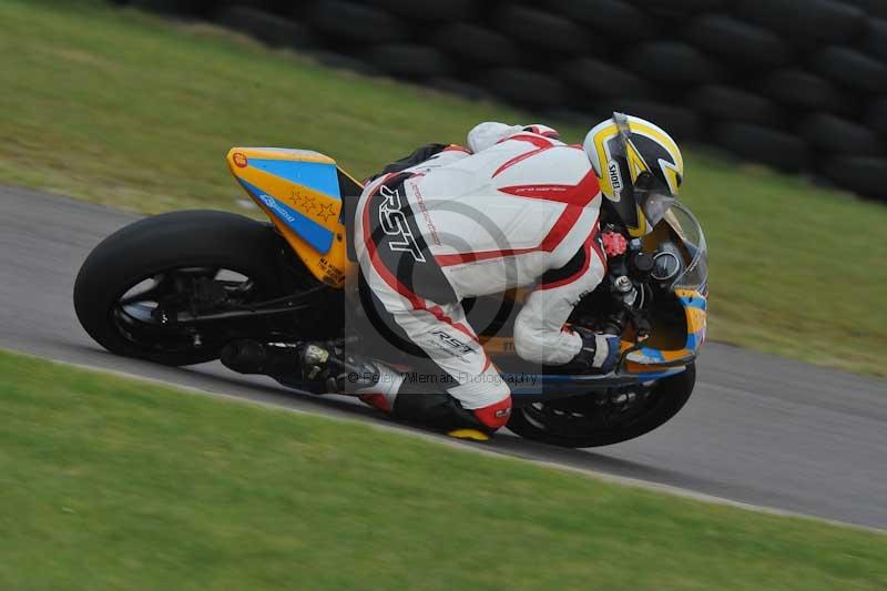 Motorcycle action photographs;anglesey circuit;anglesey trackday photographs;event digital images;eventdigitalimages;no limits trackday;oulton park circuit cheshire;peter wileman photography;trackday;trackday digital images;trackday photos;ty croes circuit wales