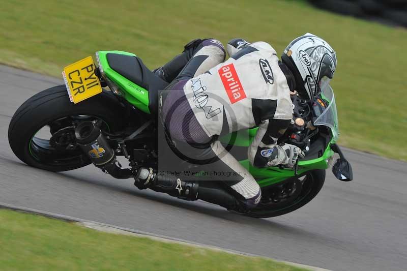 Motorcycle action photographs;anglesey circuit;anglesey trackday photographs;event digital images;eventdigitalimages;no limits trackday;oulton park circuit cheshire;peter wileman photography;trackday;trackday digital images;trackday photos;ty croes circuit wales