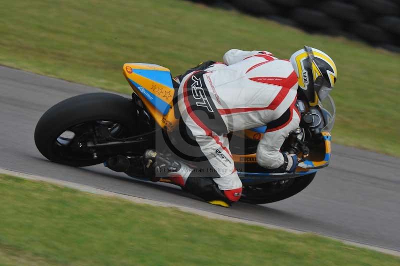 Motorcycle action photographs;anglesey circuit;anglesey trackday photographs;event digital images;eventdigitalimages;no limits trackday;oulton park circuit cheshire;peter wileman photography;trackday;trackday digital images;trackday photos;ty croes circuit wales