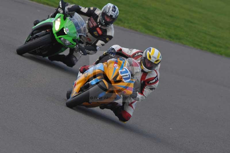 Motorcycle action photographs;anglesey circuit;anglesey trackday photographs;event digital images;eventdigitalimages;no limits trackday;oulton park circuit cheshire;peter wileman photography;trackday;trackday digital images;trackday photos;ty croes circuit wales