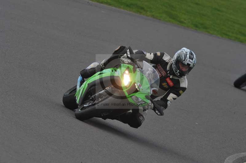 Motorcycle action photographs;anglesey circuit;anglesey trackday photographs;event digital images;eventdigitalimages;no limits trackday;oulton park circuit cheshire;peter wileman photography;trackday;trackday digital images;trackday photos;ty croes circuit wales
