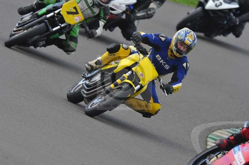Motorcycle action photographs;anglesey circuit;anglesey trackday photographs;event digital images;eventdigitalimages;no limits trackday;oulton park circuit cheshire;peter wileman photography;trackday;trackday digital images;trackday photos;ty croes circuit wales