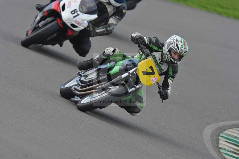 Motorcycle action photographs;anglesey circuit;anglesey trackday photographs;event digital images;eventdigitalimages;no limits trackday;oulton park circuit cheshire;peter wileman photography;trackday;trackday digital images;trackday photos;ty croes circuit wales